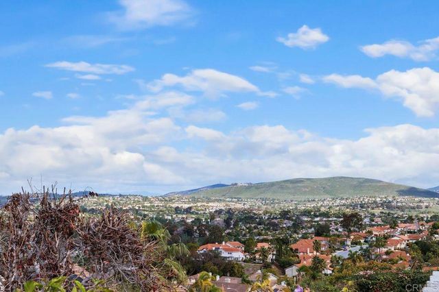 $1,499,000 | 1402 Village View Road, Encinitas, CA 92024