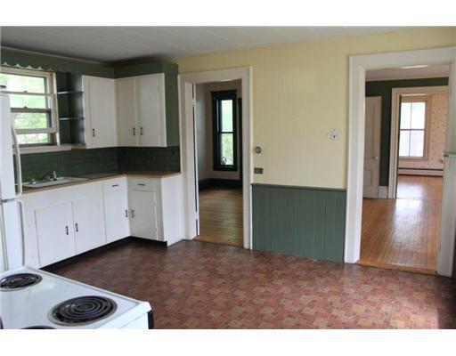 386 Front Street Richmond, ME 04357 - Photo 12 of 25 Kitchen.