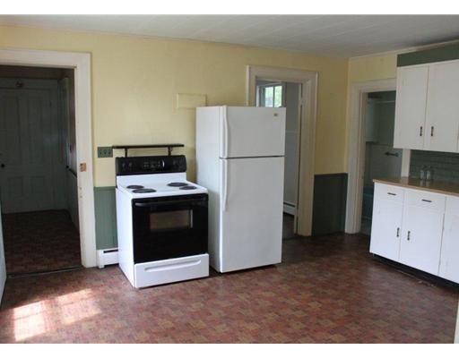 386 Front Street Richmond, ME 04357 - Photo 2 of 25 Kitchen.