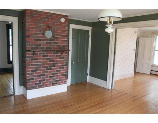 386 Front Street Richmond, ME 04357 - Photo 10 of 25 Dining Room.