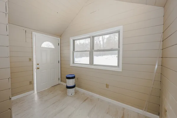 $699,900 | 128 North Shore Road, Derry, NH 03038