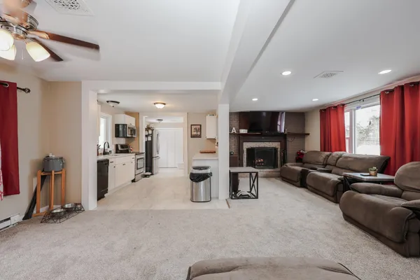 $699,900 | 128 North Shore Road, Derry, NH 03038