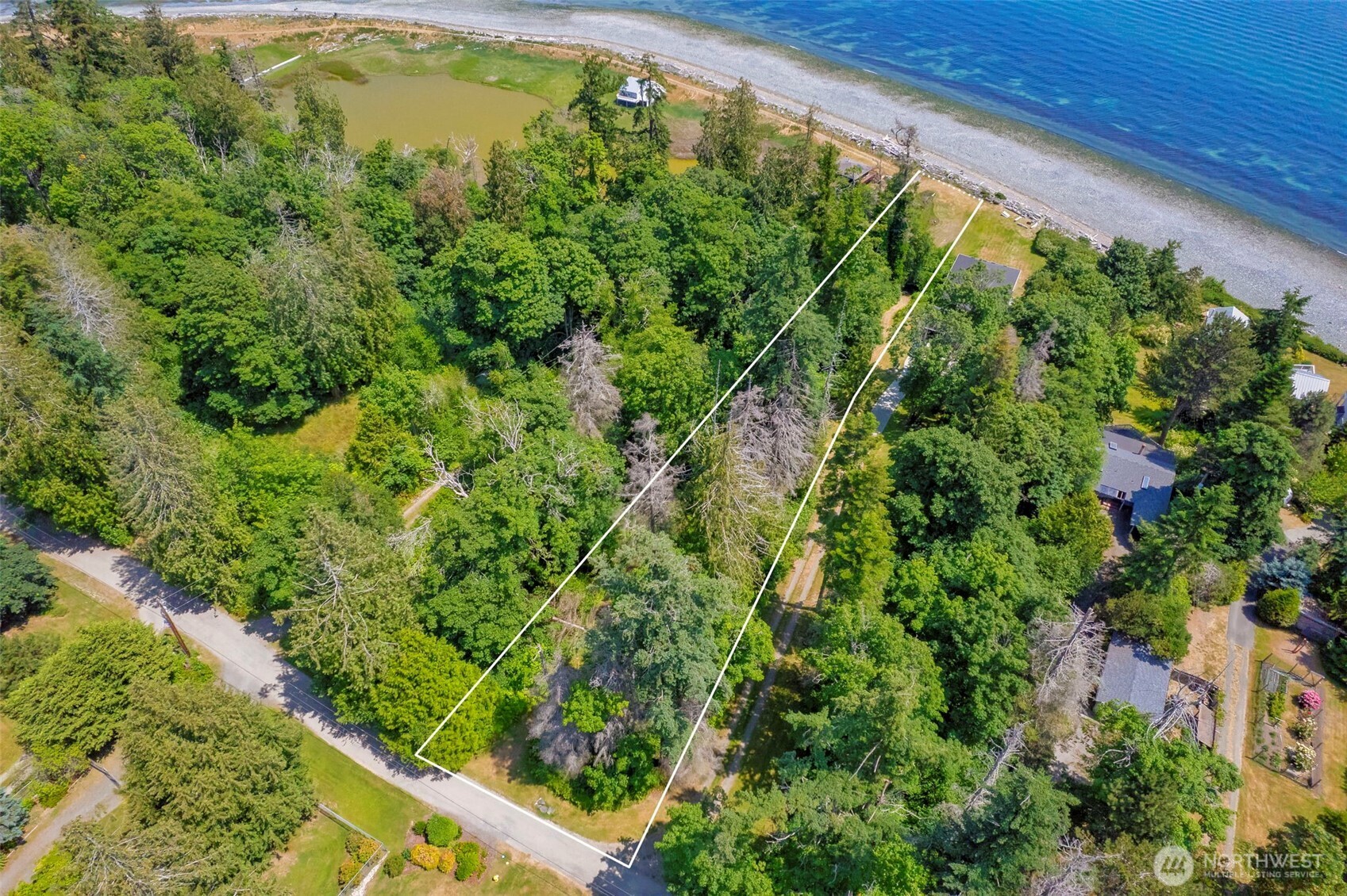 20818 President Point Road Northeast Kingston, WA 98346 - Photo 13 of 36 a view of a garden