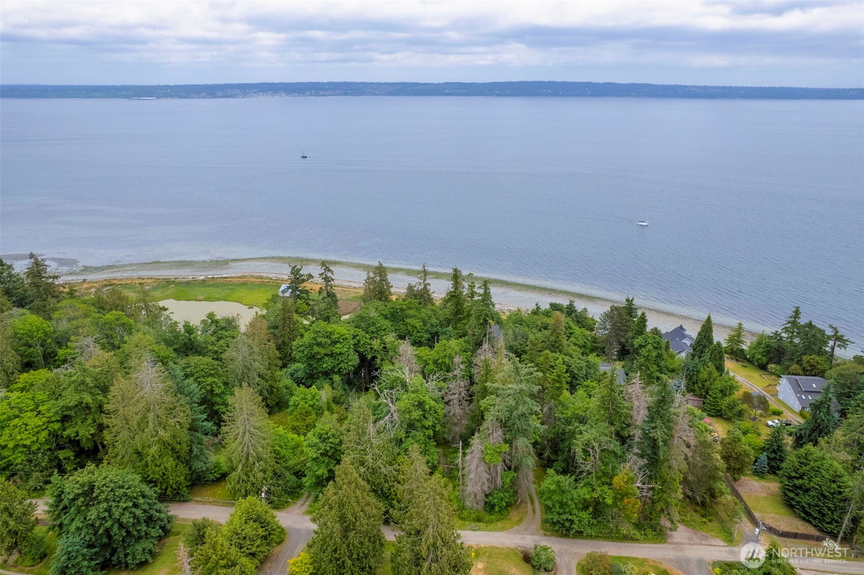 20818 President Point Road Northeast Kingston, WA 98346 - Photo 21 of 36 a view of a garden