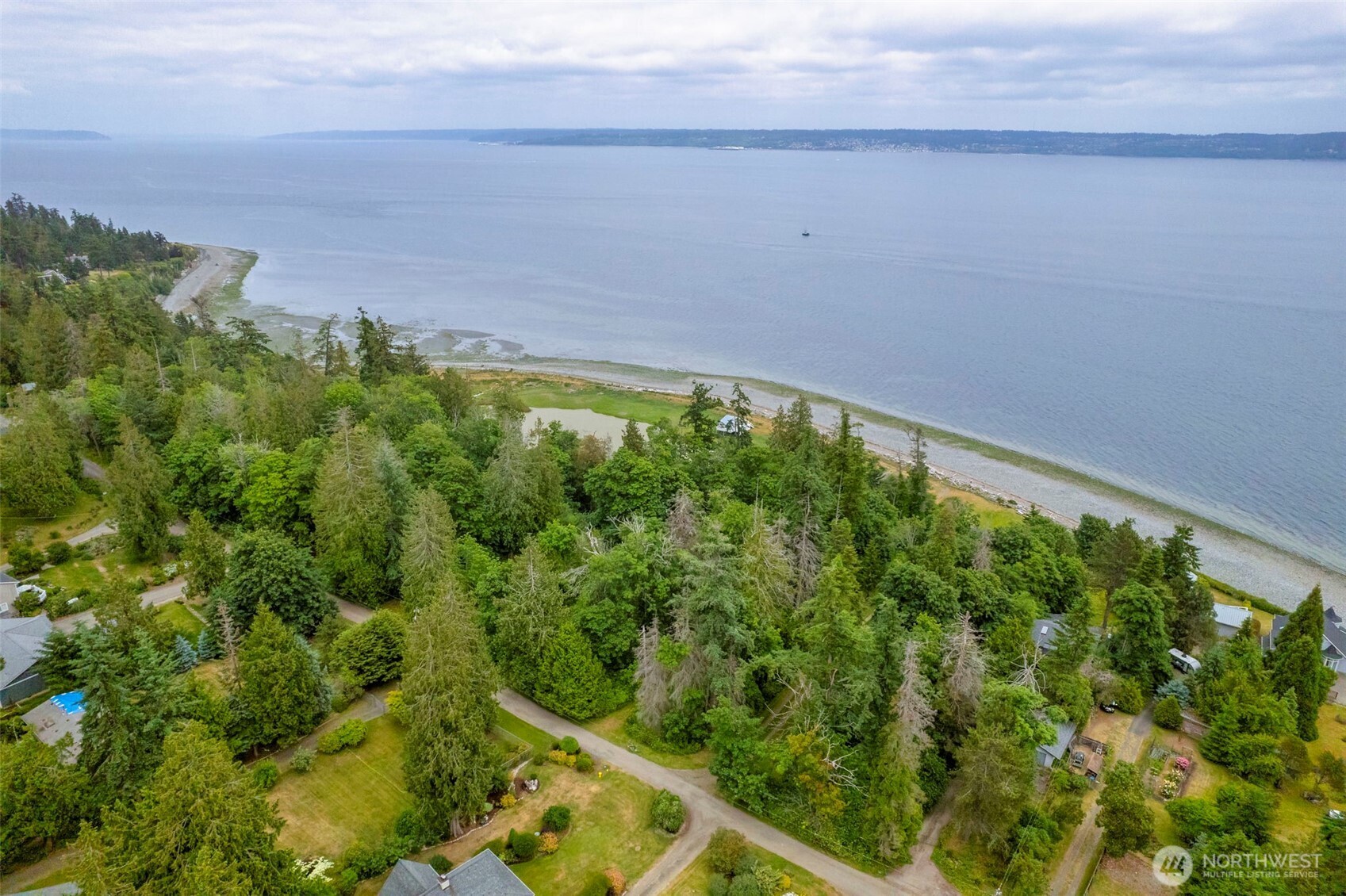 20818 President Point Road Northeast Kingston, WA 98346 - Photo 22 of 36 a view of a yard