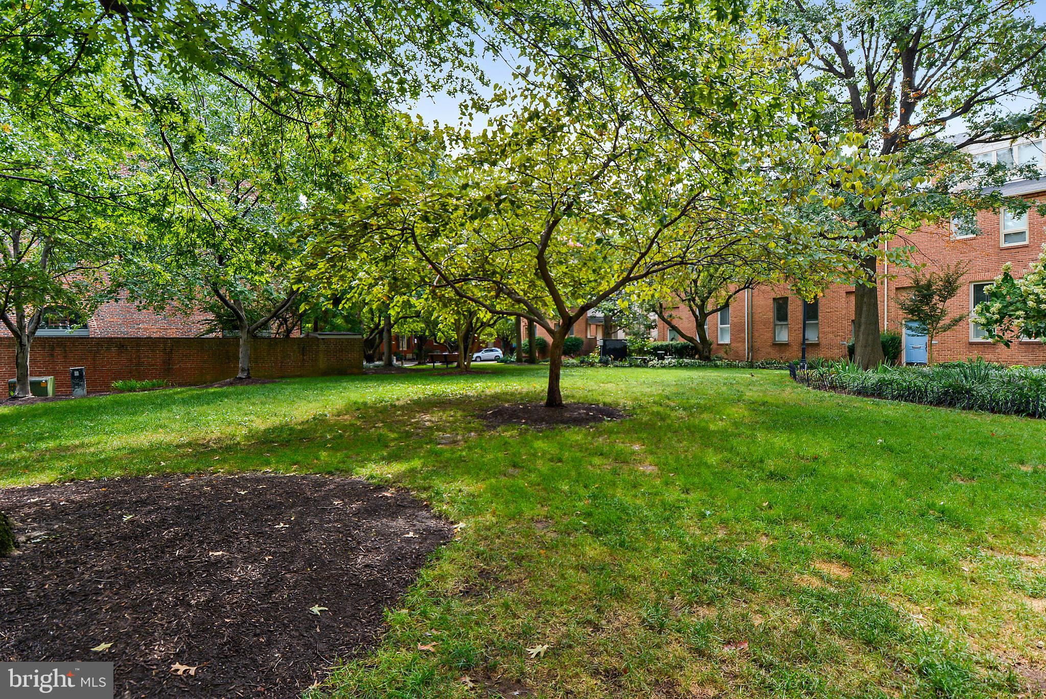 9 West Lee Street, Unit R57 Baltimore, MD 21201 - Photo 25 of 35