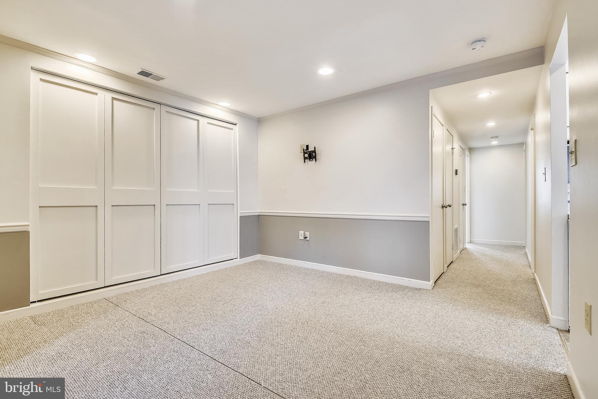 9 West Lee Street, Unit R57 Baltimore, MD 21201 - Photo 6 of 35