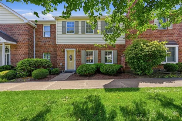 $349,900 | 201 Boxwood Court, McMurray, PA 15317