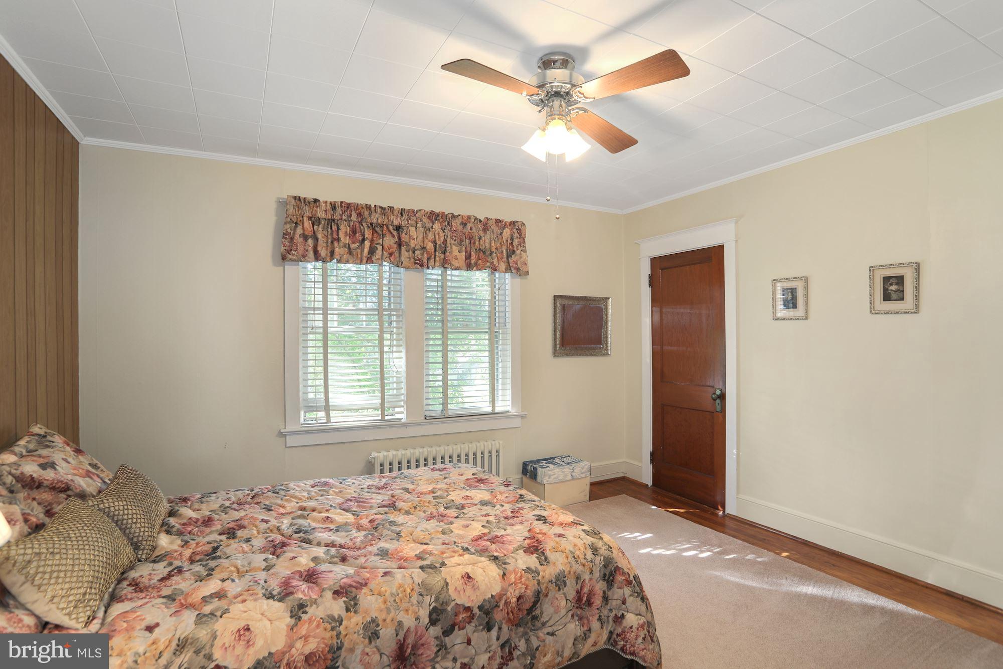 607 Manor Road Beverly, NJ 08010 - Photo 23 of 31 Bedroom