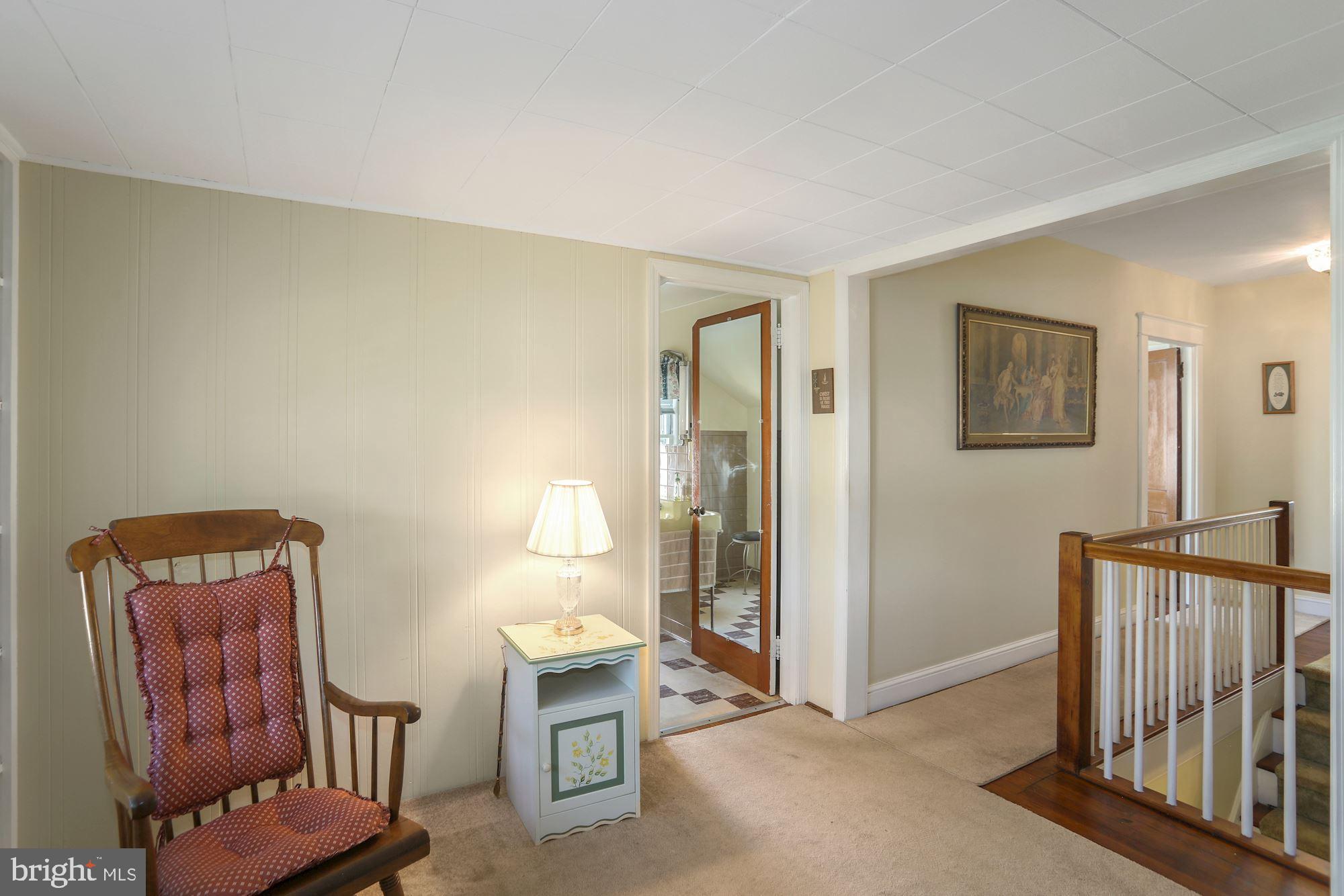 607 Manor Road Beverly, NJ 08010 - Photo 28 of 31 Sitting Room