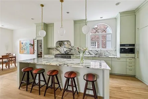 $1,425,000 | 201 Bellaire Drive, New Orleans, LA 70124