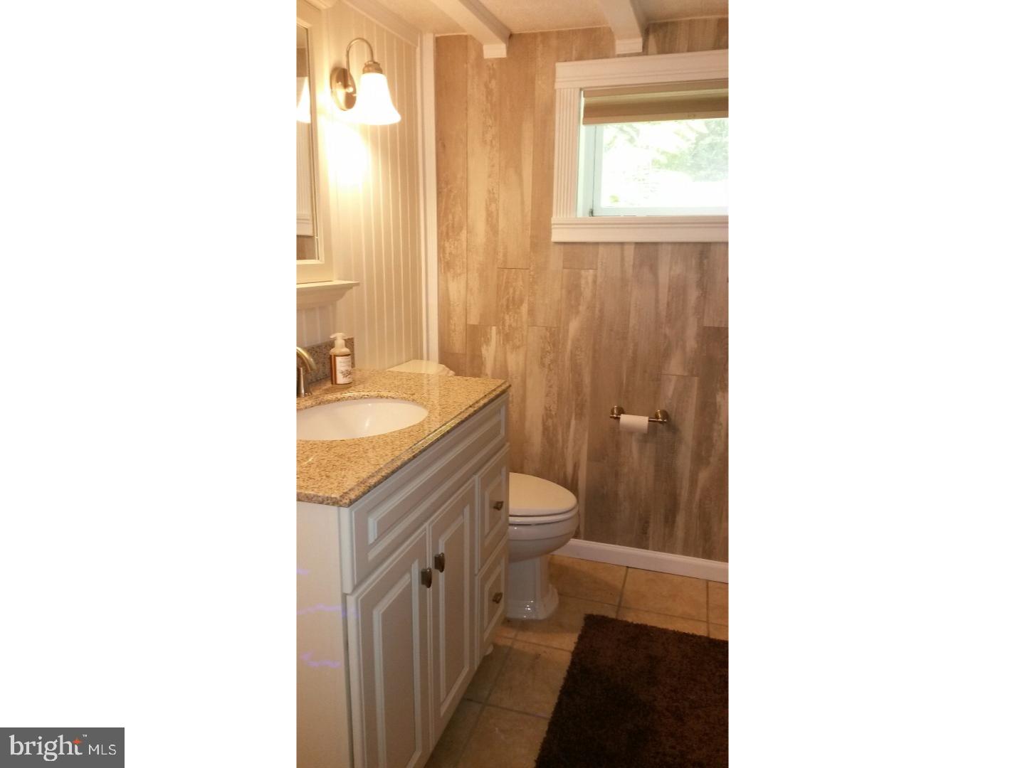 148 Federal Twist Road Stockton, NJ 08559 - Photo 6 of 11 Bathroom