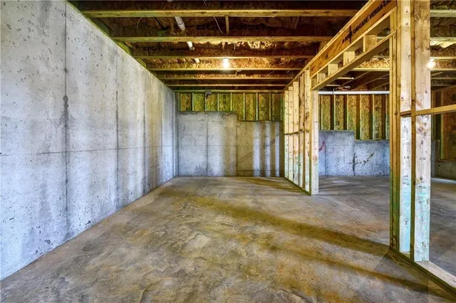 $2,300 | 5193 Woodline View Lane, Auburn, GA 30011