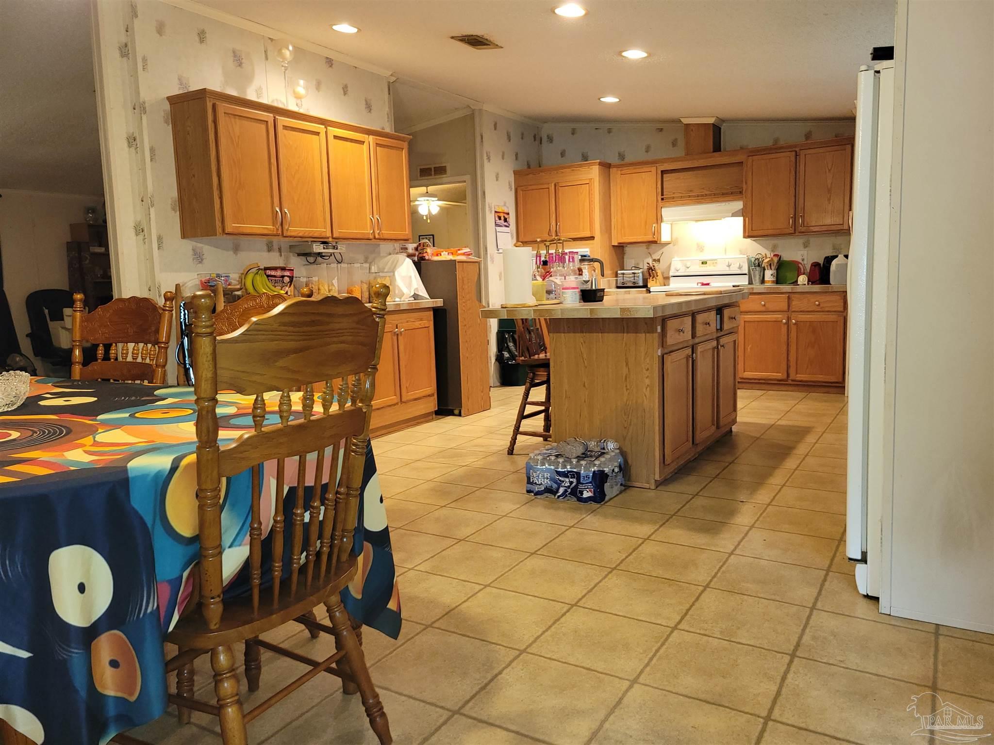 2542 Purdue Road McDavid, FL 32568 - Photo 9 of 42