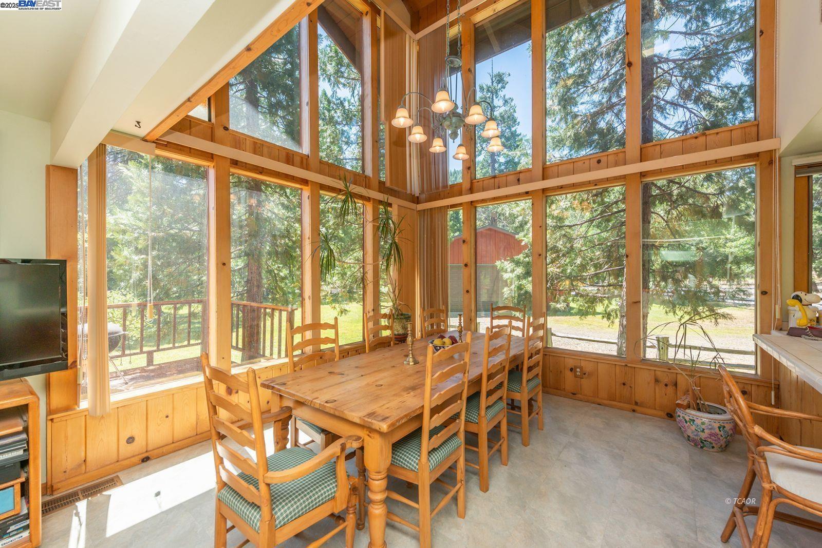 30 Dorleska Court Trinity Center, CA 96091 - Photo 3 of 50 a dining room with a large window and table
