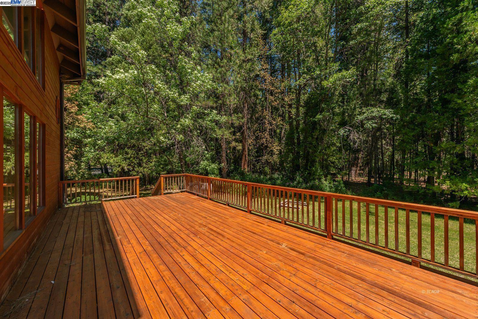 30 Dorleska Court Trinity Center, CA 96091 - Photo 35 of 50 a view of balcony with wooden floor and fence