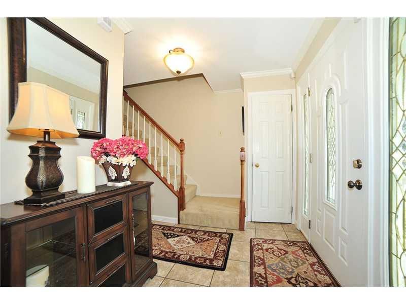 2530 Riva Ridge Court Franklin Park, PA 15090 - Photo 2 of 24 Entry/Foyer.