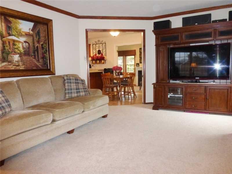 2530 Riva Ridge Court Franklin Park, PA 15090 - Photo 11 of 24 Family Room.