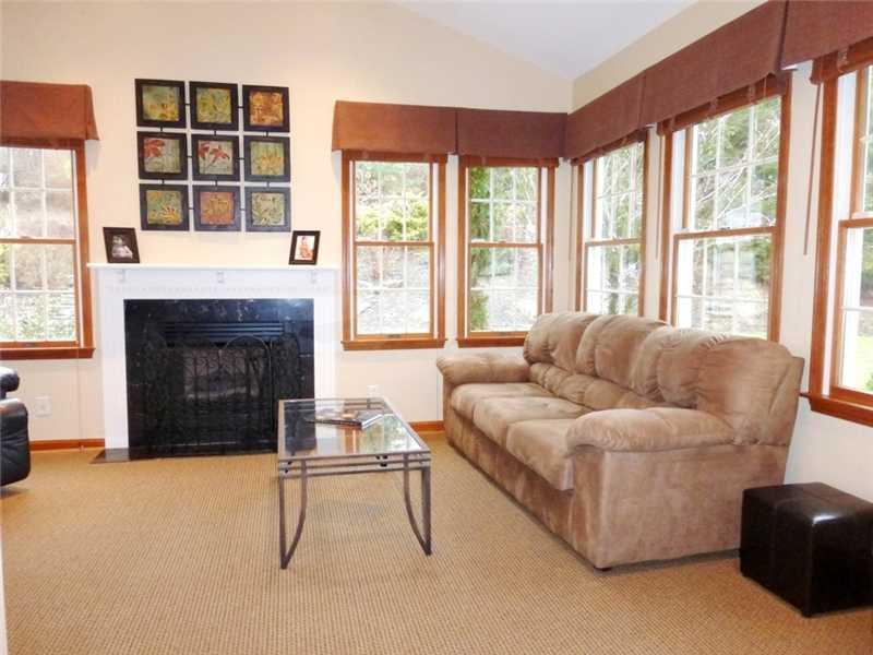 2530 Riva Ridge Court Franklin Park, PA 15090 - Photo 14 of 24 Den.