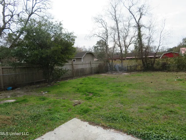 $1,500 | 16205 Bordeaux Drive, Biloxi, MS 39532