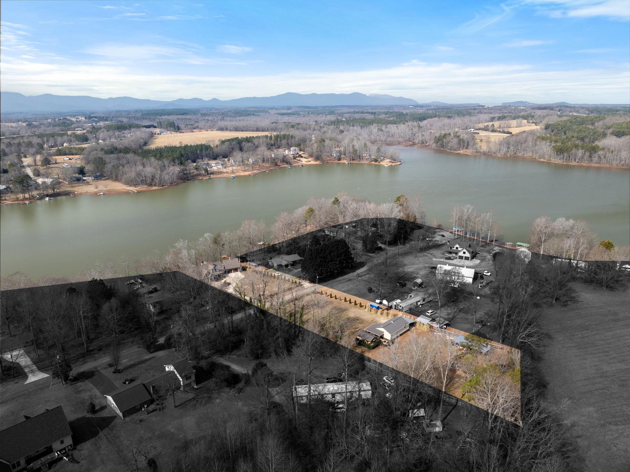 171 Dickson Cove Road Campobello, SC 29322 - Photo 3 of 48