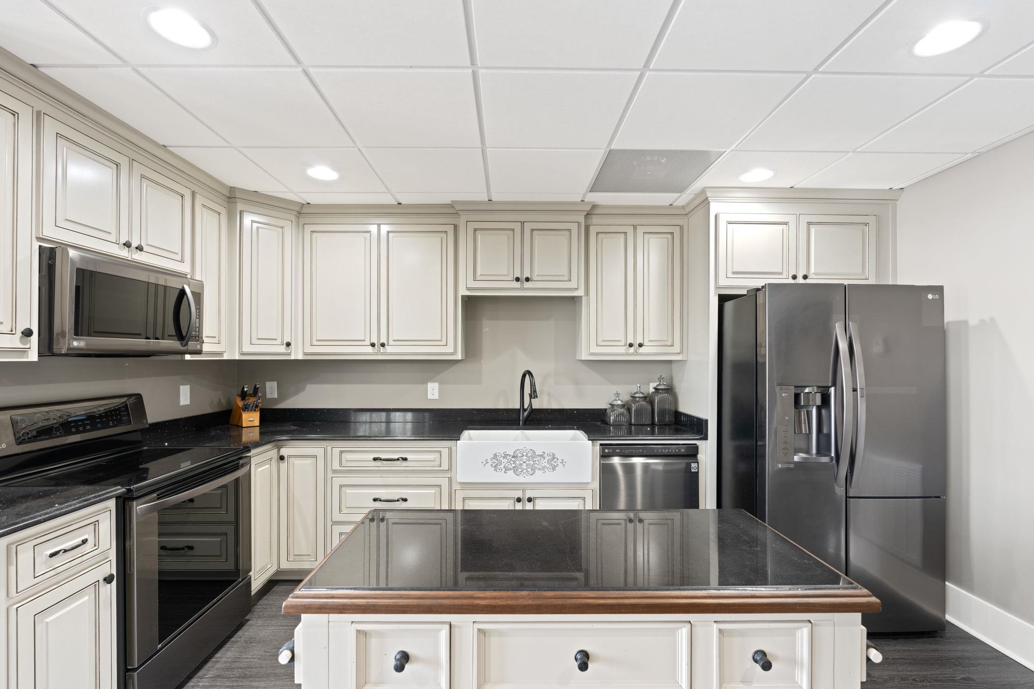 171 Dickson Cove Road Campobello, SC 29322 - Photo 36 of 48