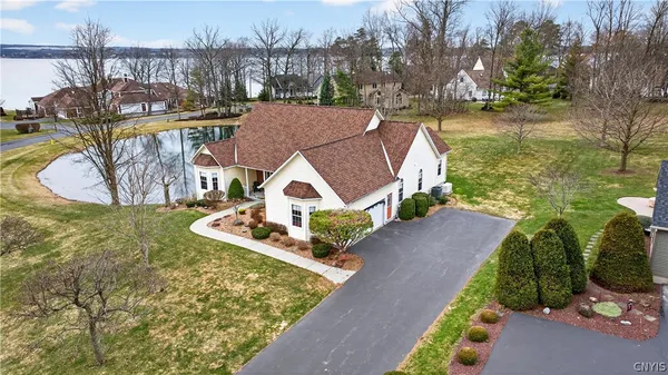 $710,000 | 133 Willowbrook Drive, Owasco, NY 13021