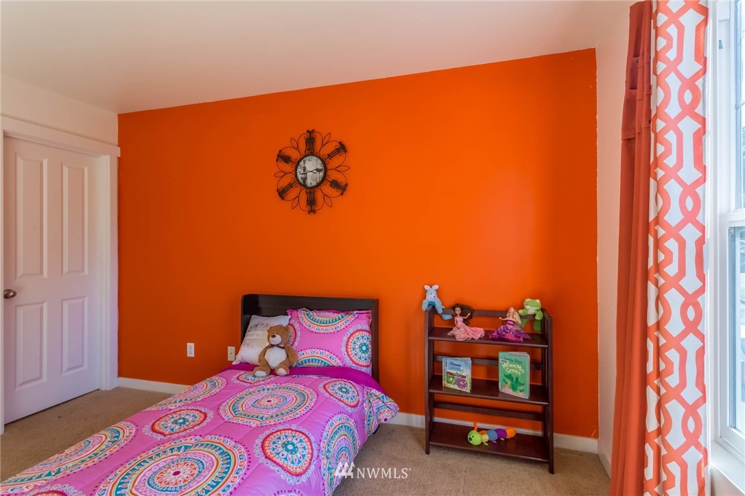 4115 240 Place Southeast Bothell, WA 98021 - Photo 16 of 22
