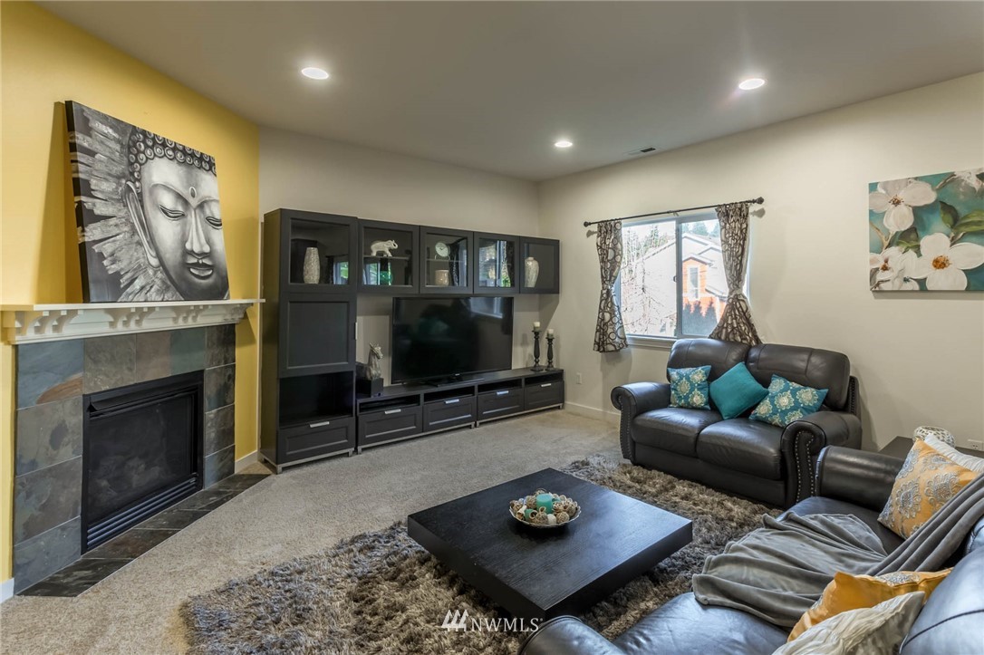 4115 240 Place Southeast Bothell, WA 98021 - Photo 6 of 22