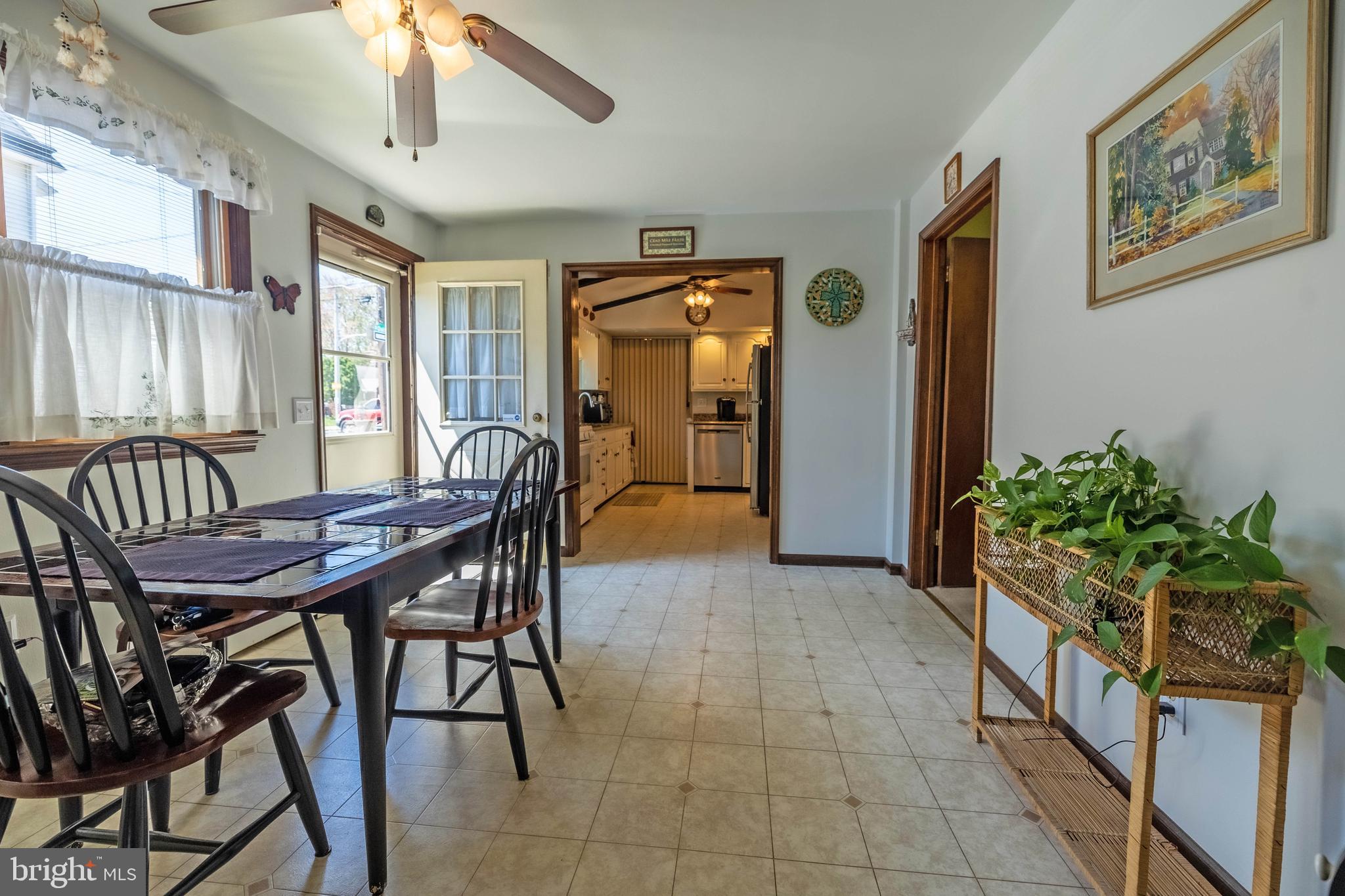 8025 Pine Road Philadelphia, PA 19111 - Photo 11 of 32 Gallery Image 11