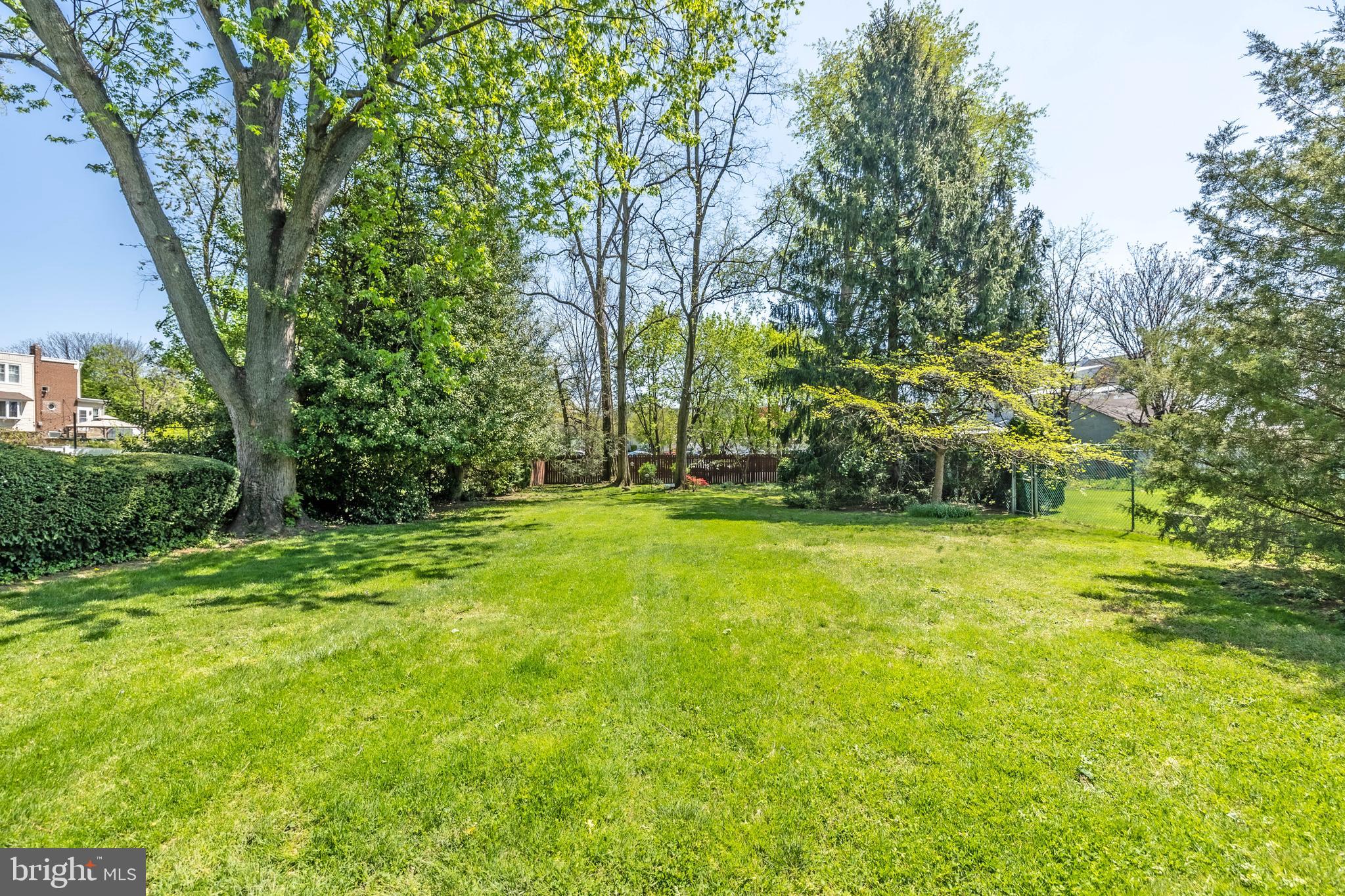 8025 Pine Road Philadelphia, PA 19111 - Photo 31 of 32 Gallery Image 31