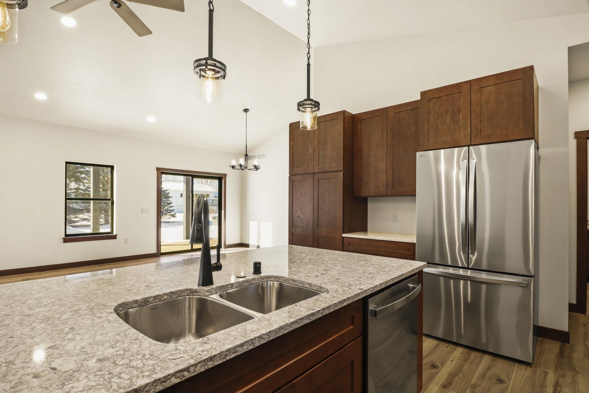 752 Erik Street Spring Green, WI 53588 - Photo 6 of 38