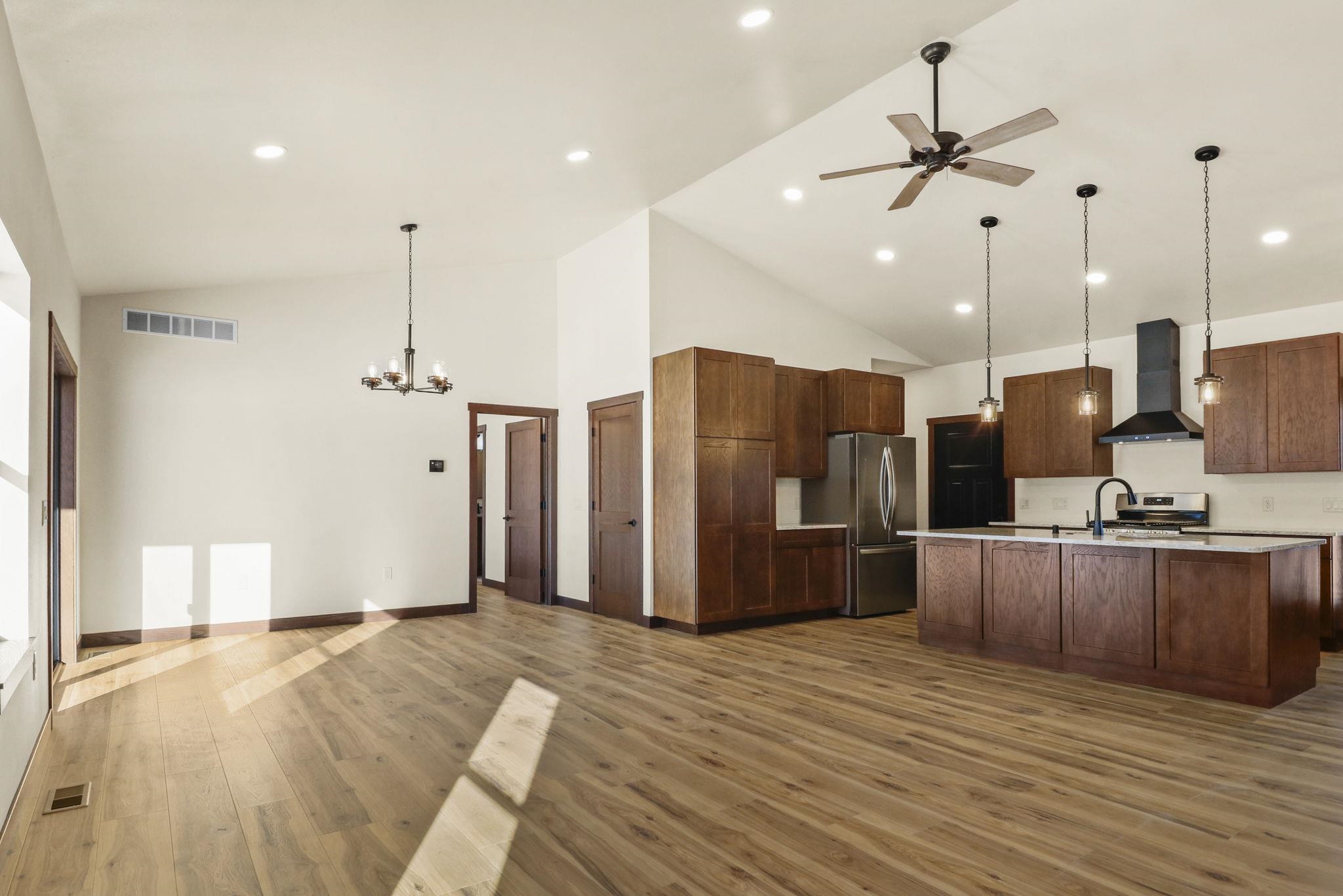 752 Erik Street Spring Green, WI 53588 - Photo 8 of 38