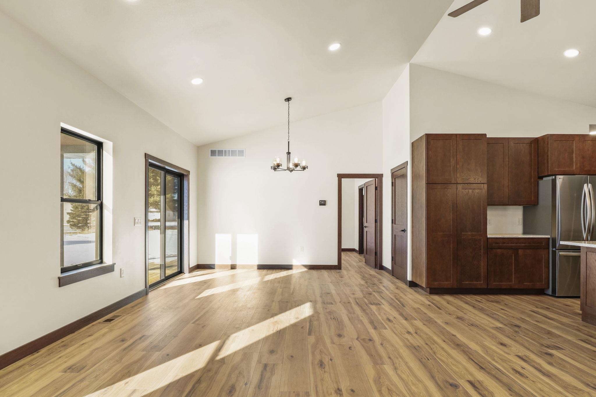 752 Erik Street Spring Green, WI 53588 - Photo 10 of 38