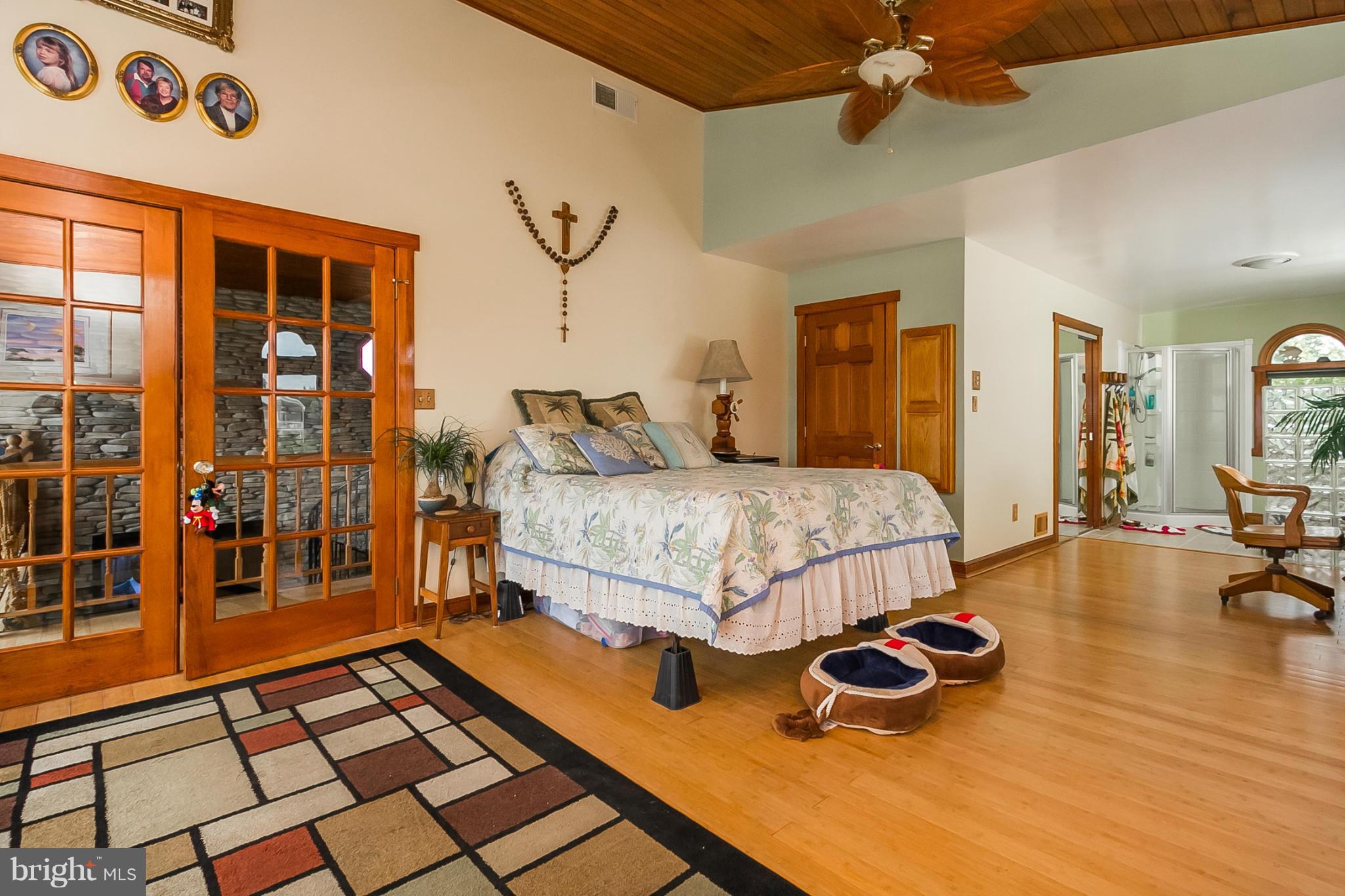 9103 Cuckold Point Road Baltimore, MD 21219 - Photo 13 of 28