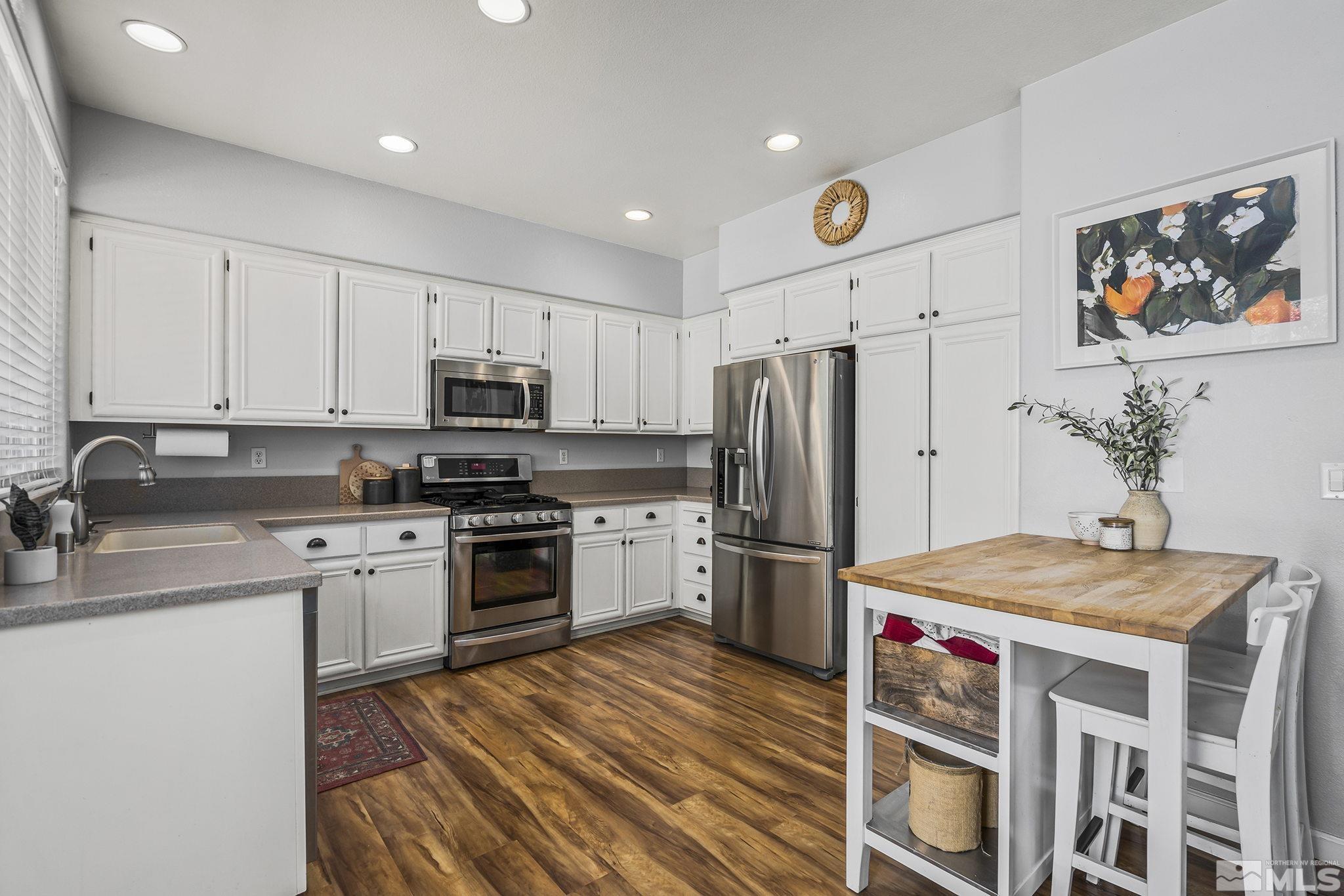 1645 Brentford Way Reno, NV 89521 - Photo 13 of 26 Photo 13