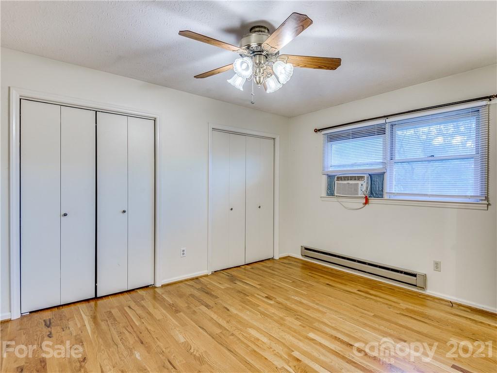 49 Pebblebrook Street Clyde, NC 28721 - Photo 13 of 28 Gallery Image 13