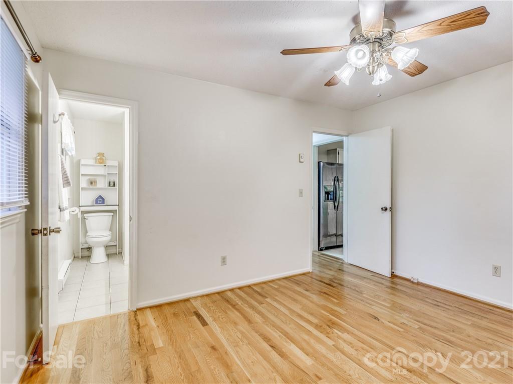 49 Pebblebrook Street Clyde, NC 28721 - Photo 15 of 28 Gallery Image 15