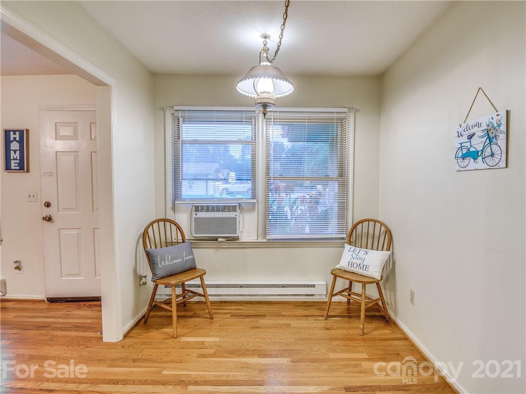 49 Pebblebrook Street Clyde, NC 28721 - Photo 7 of 28 Gallery Image 7