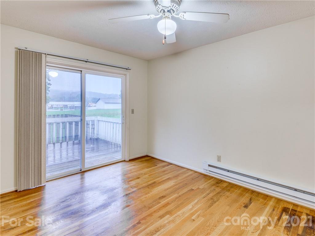 49 Pebblebrook Street Clyde, NC 28721 - Photo 8 of 28 Gallery Image 8