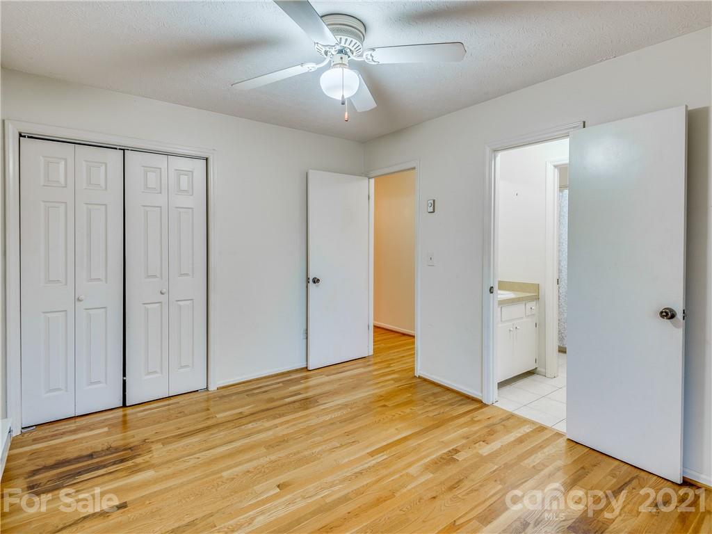 49 Pebblebrook Street Clyde, NC 28721 - Photo 9 of 28 Gallery Image 9