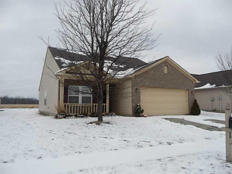 604 Springtree Lane Avon, IN 46123 - Photo 1 of 16 Gallery Image 1