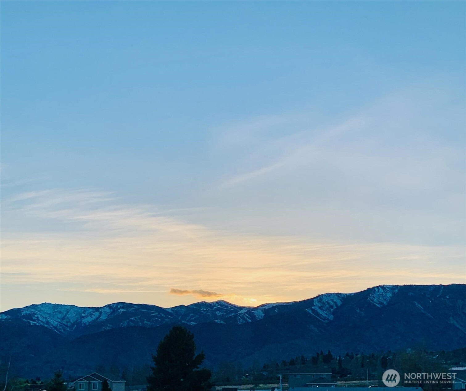 127 Hurley Lane Manson, WA 98831 - Photo 10 of 29