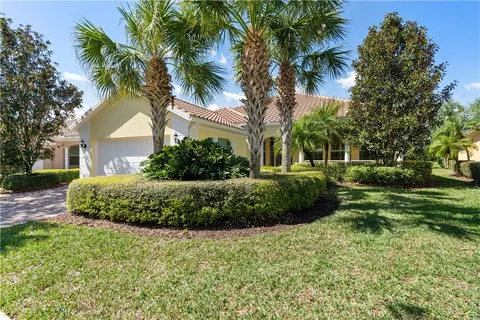 $575,000 | 5437 Barbados Square, Vero Beach, FL 32967
