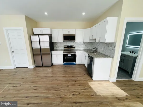 $2,200 | 633 South 57th Street, Philadelphia, PA 19143