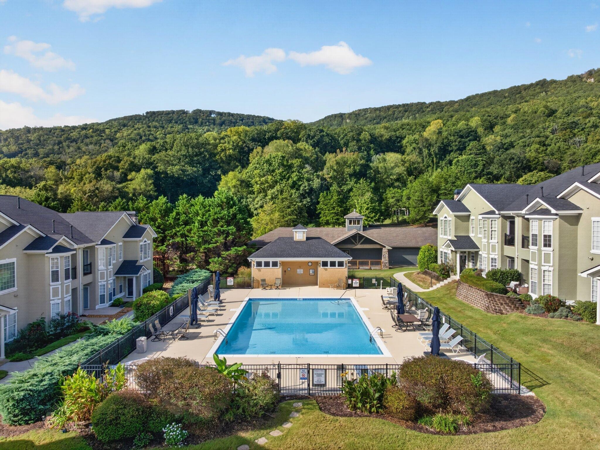 408 Renaissance Court Chattanooga, TN 37419 - Photo 45 of 49 Gallery Image 45