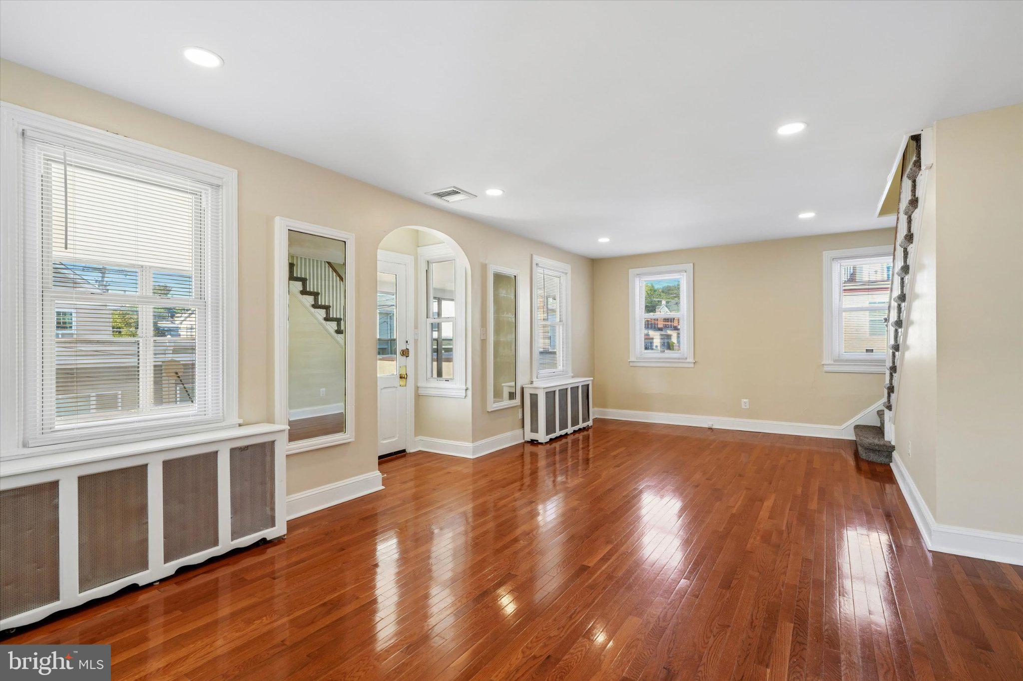 201 Simpson Road Ardmore, PA 19003 - Photo 2 of 26 Living Room