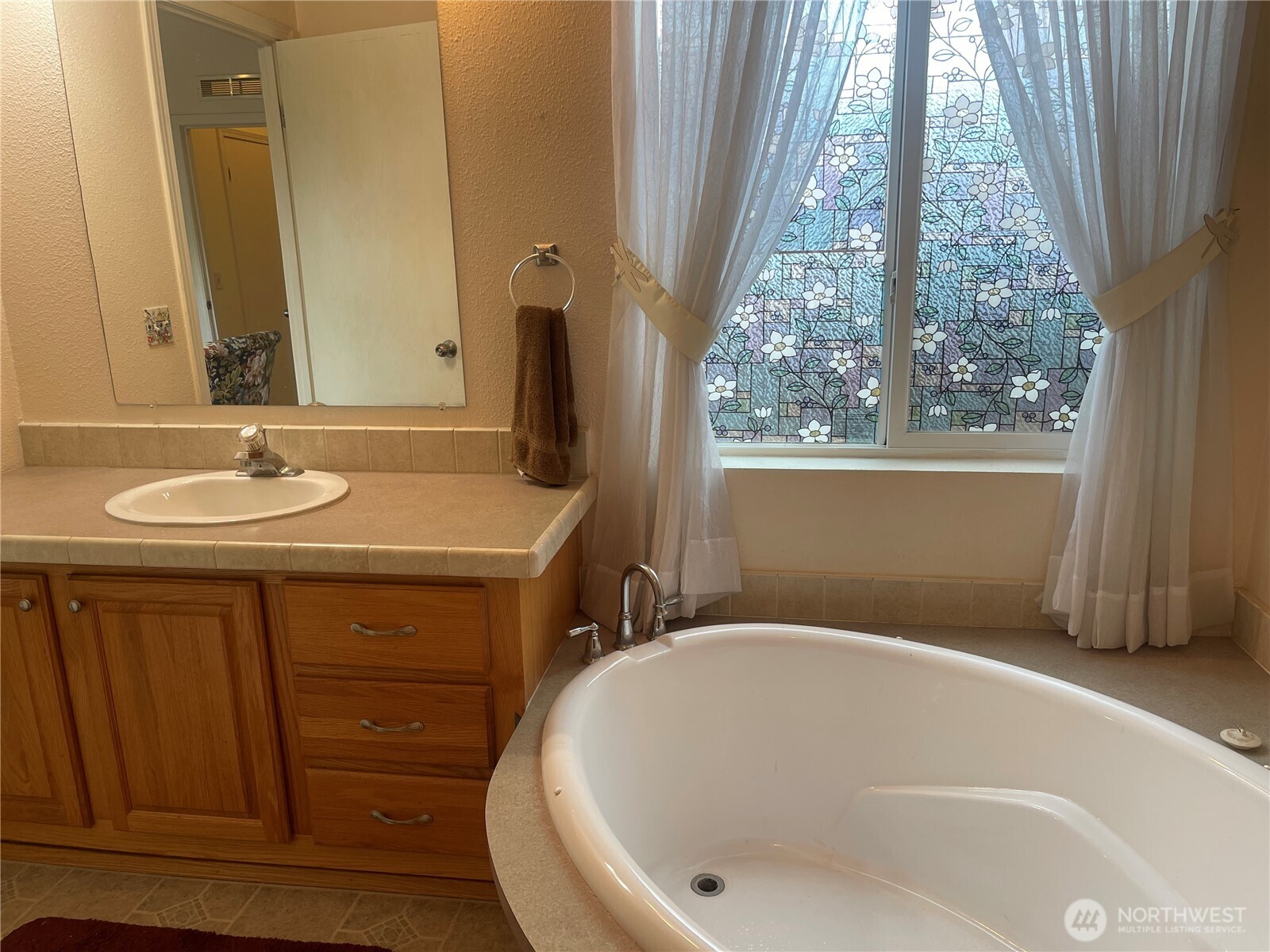 1785 Douglas Road, Unit 60 Friday Harbor, WA 98250 - Photo 34 of 38