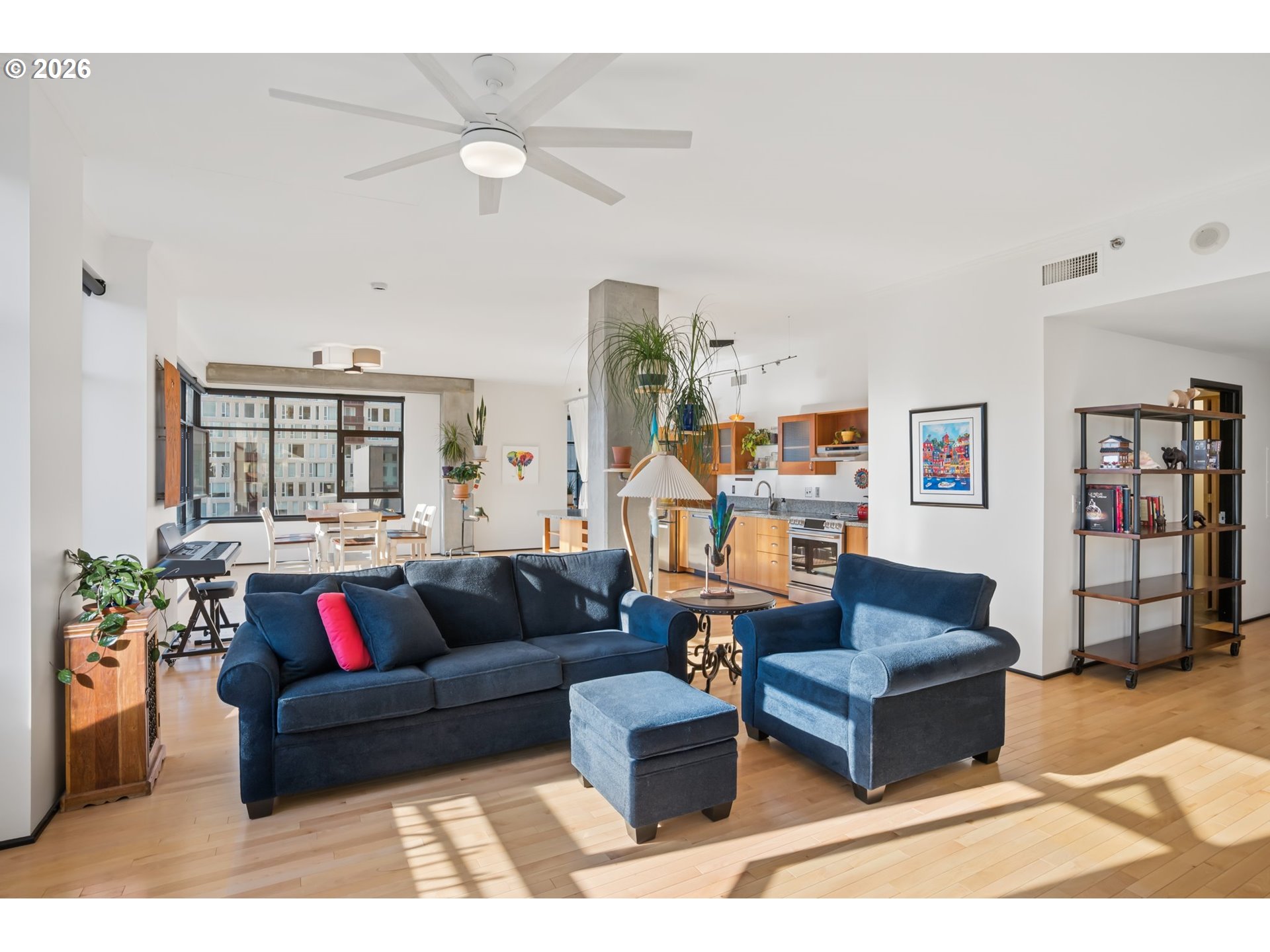 333 Northwest 9th Avenue, Unit 1015 Portland, OR 97209 - Photo 13 of 36