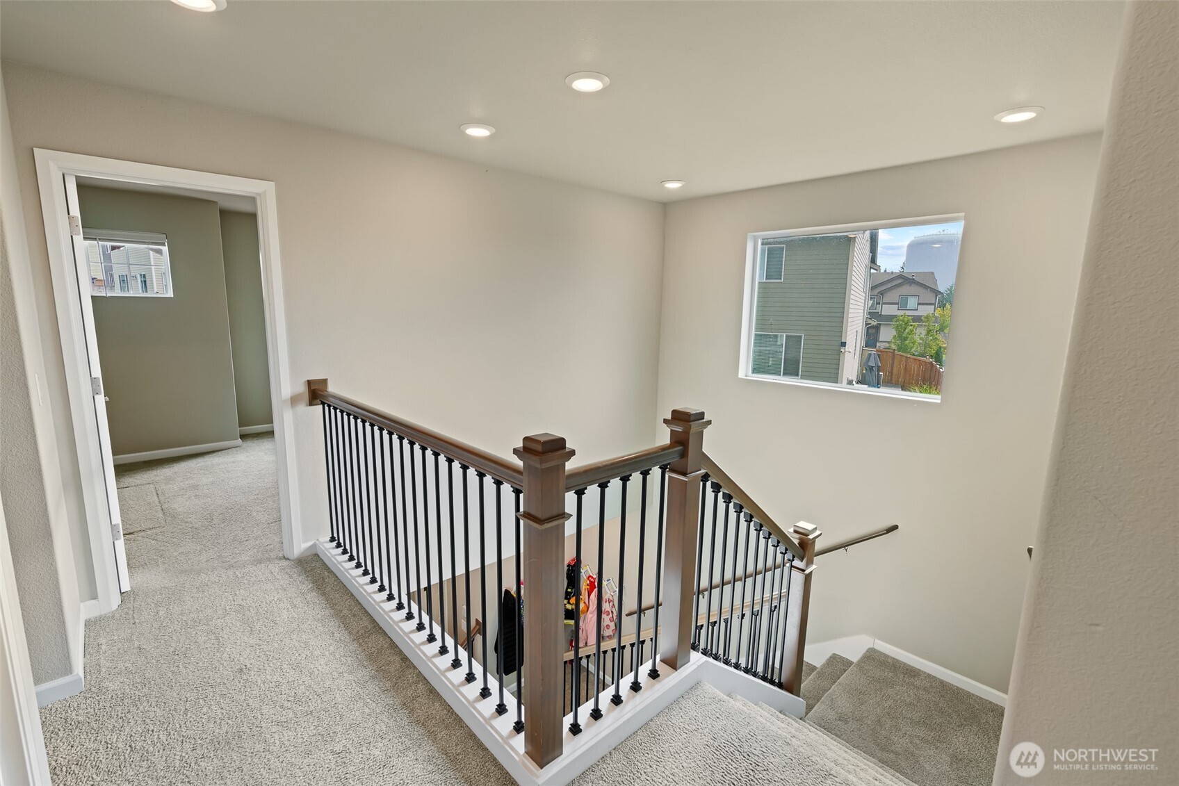 20408 Southeast 257th Street Covington, WA 98042 - Photo 17 of 37